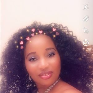 Meet your Posher, Aminata